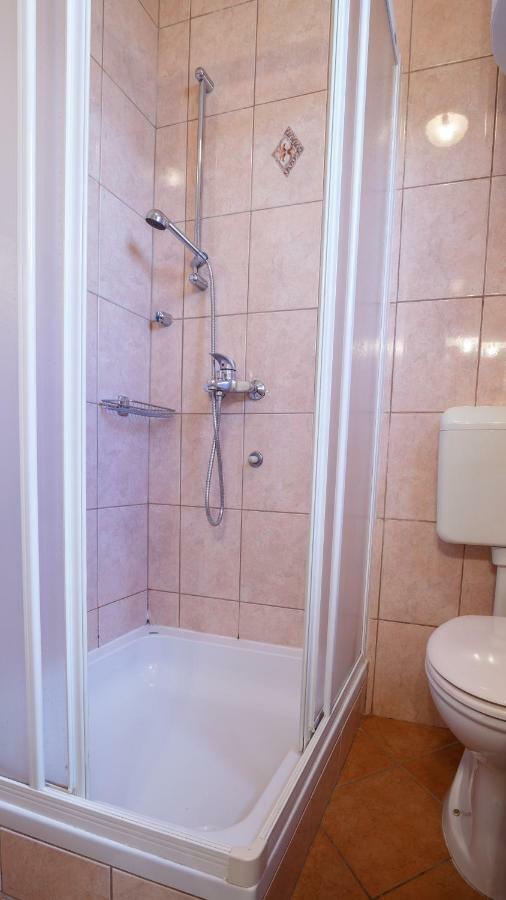 Apartment Josephine 2 Malinska Ngoại thất bức ảnh